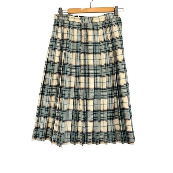 Irishmohr Scotland Dresses & Skirts - Vintage Tartan Pleated Plaid Wool Skirt 12 Green Academia Scottish Clan Chic 70s